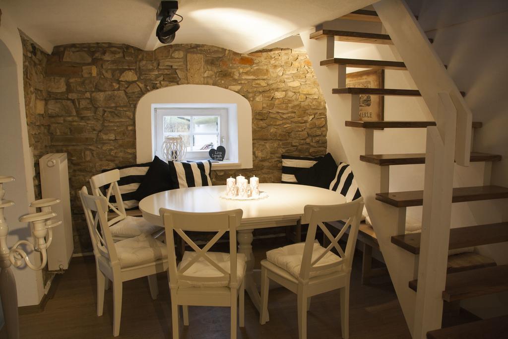 Ilmhaus Villa Pforring Oda fotoğraf