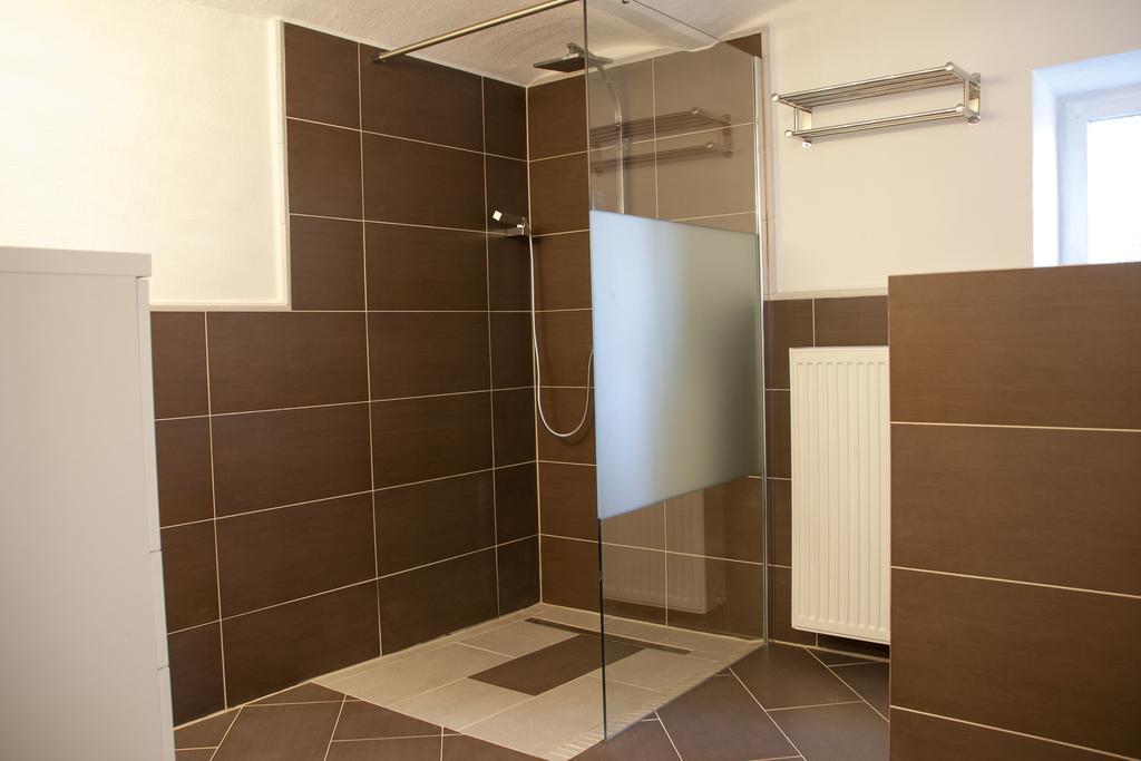Ilmhaus Villa Pforring Oda fotoğraf